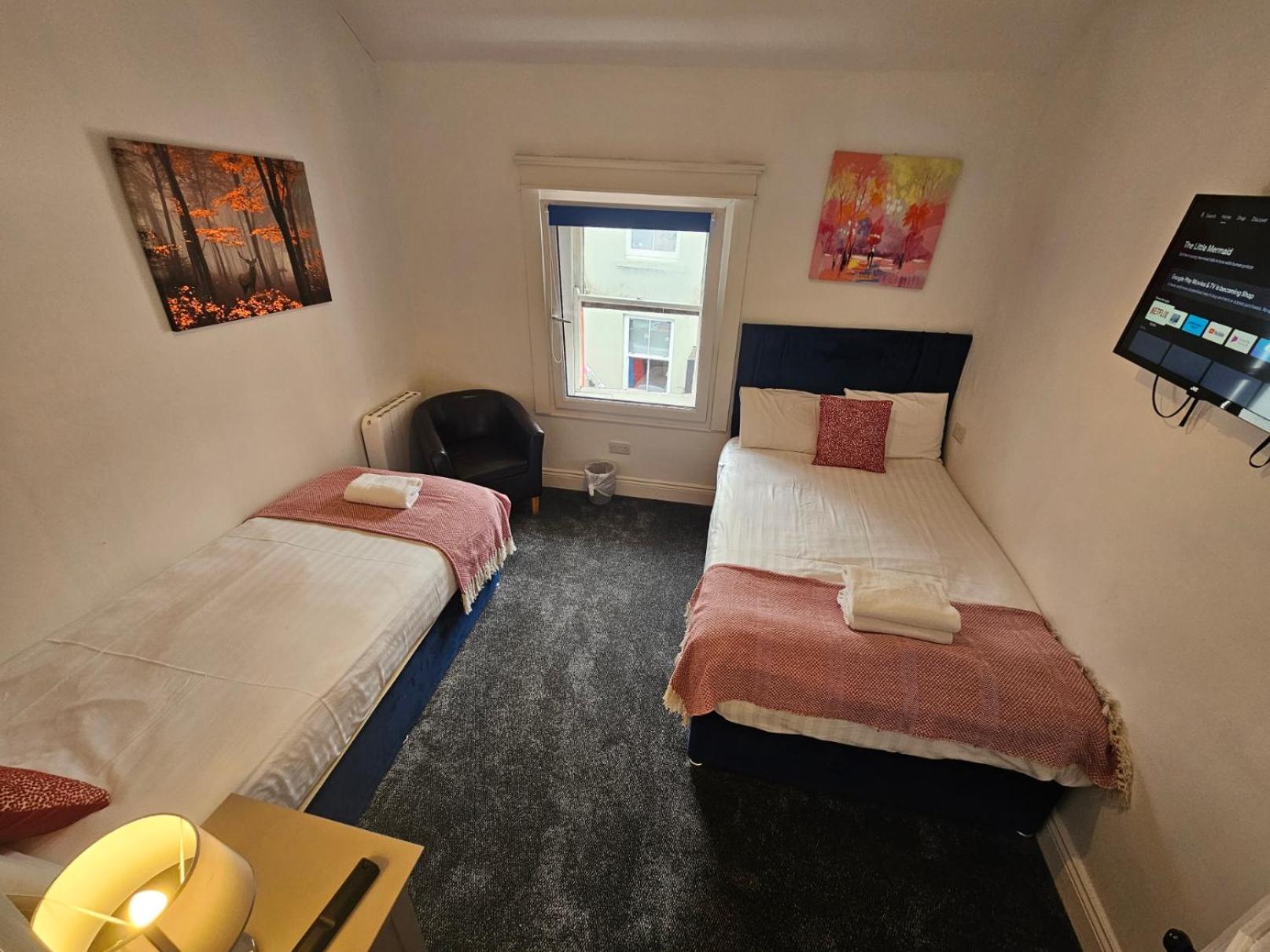 Shop Street Apartment غالواي المظهر الخارجي الصورة